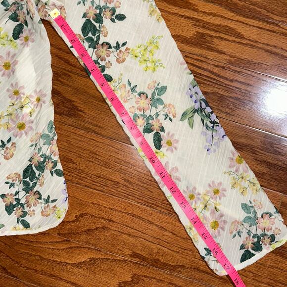 Zara Textured Cream Floral Long Sleeve Sheer Blouse Size Small - Picture 16 of 16